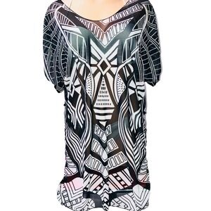 *3 for $30!* Poncho Kaftan Cover Up Black White Geo Stripe V Neck Kimono Top OS
